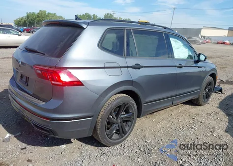2024 Volkswagen Tiguan 2.0T Se R-Line Black из США, поврежденный, VIN 3VVCB7AX5RM210391